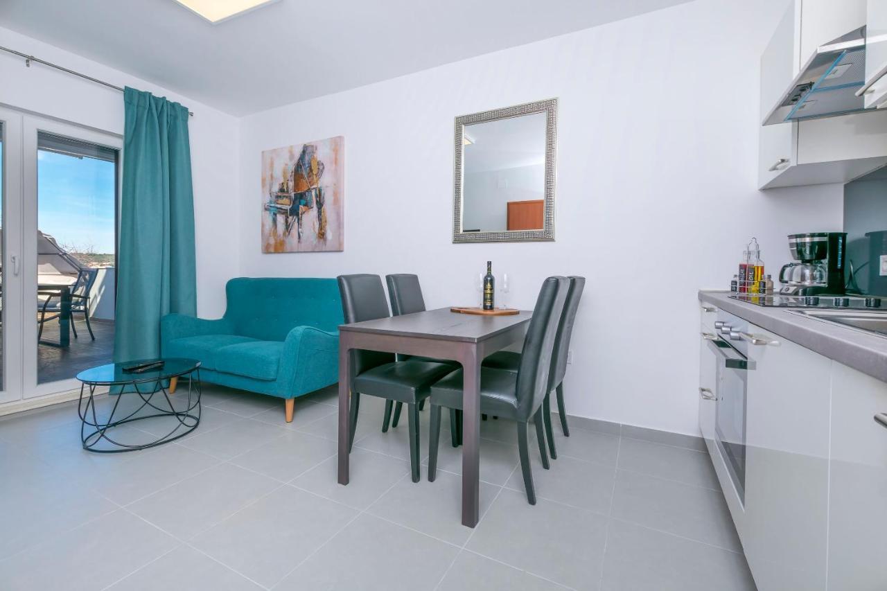 Apartments Visnja ロゴズニッツァ エクステリア 写真