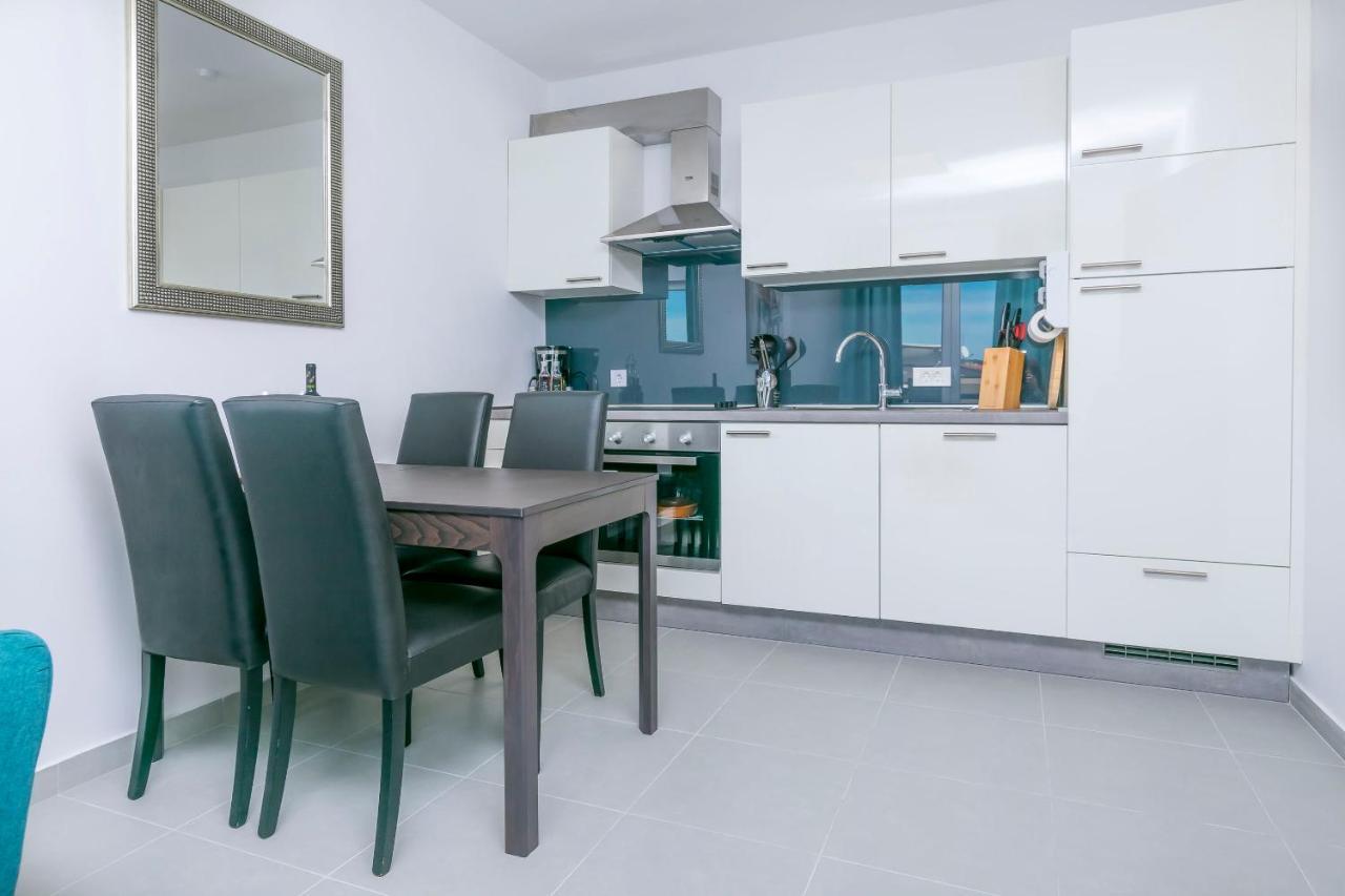 Apartments Visnja ロゴズニッツァ エクステリア 写真